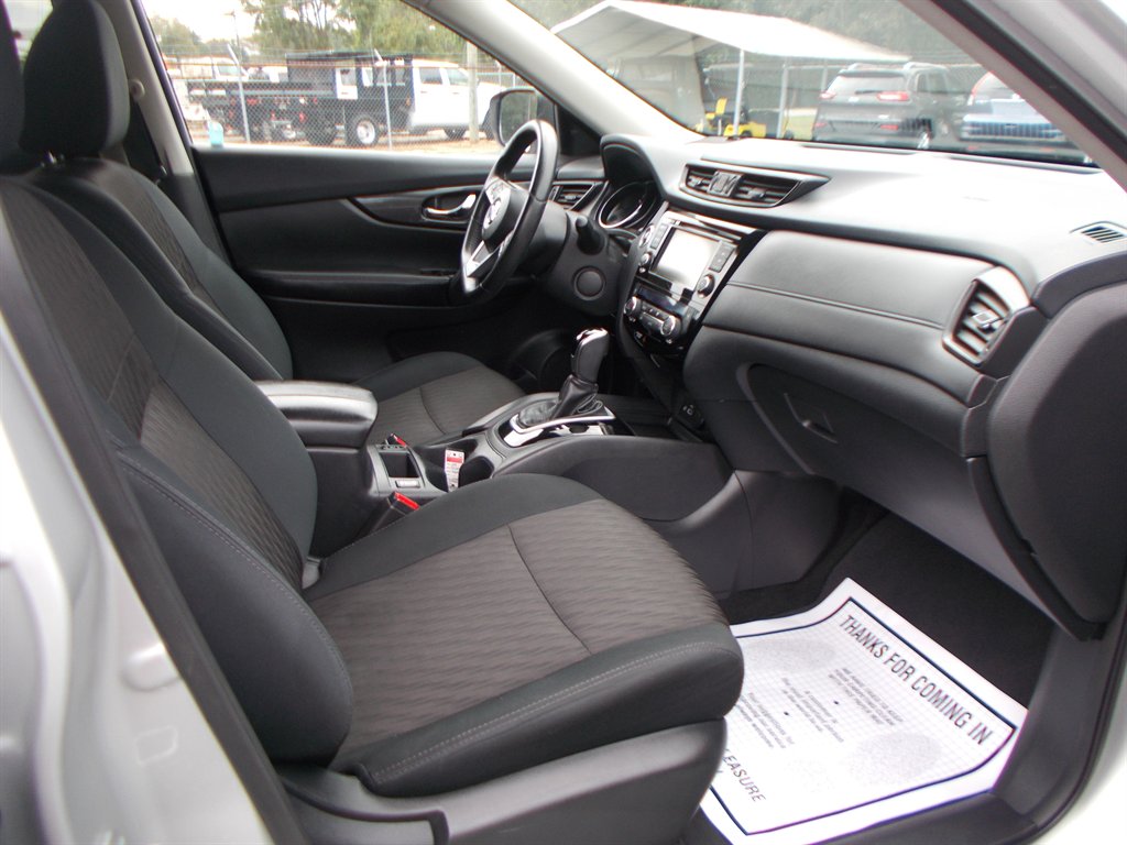 2018 Nissan Rogue - $13,000