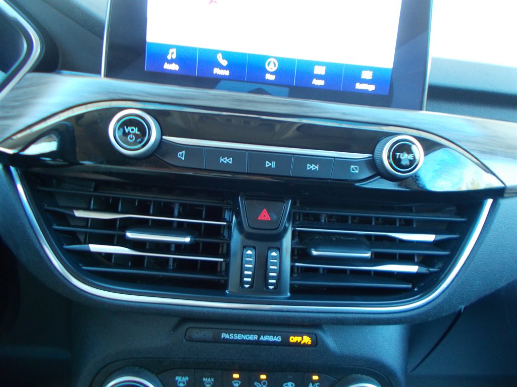 2020 Ford Escape - $15,000