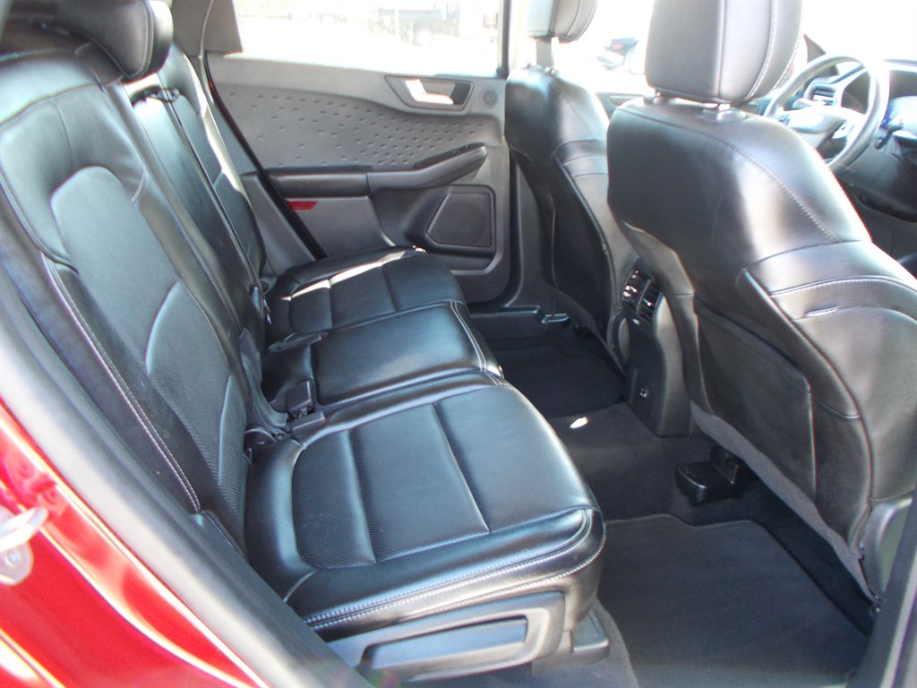 2020 Ford Escape - $15,000