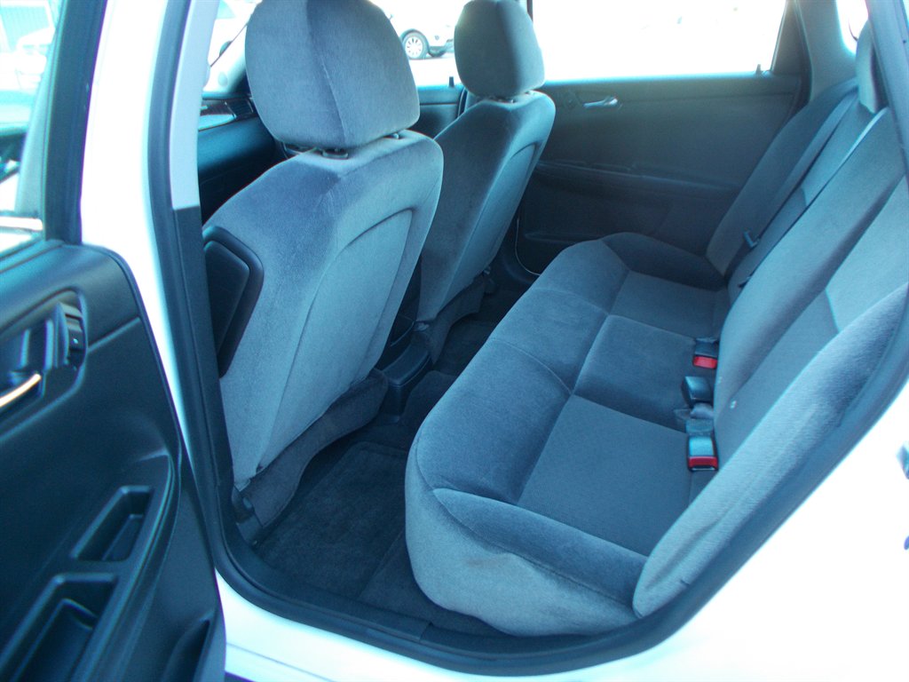 2015 Chevrolet Impala - $10,000