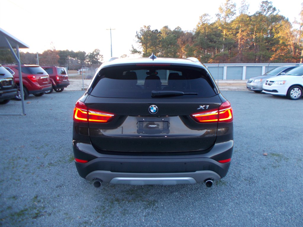 2017 BMW X1 - $10,000
