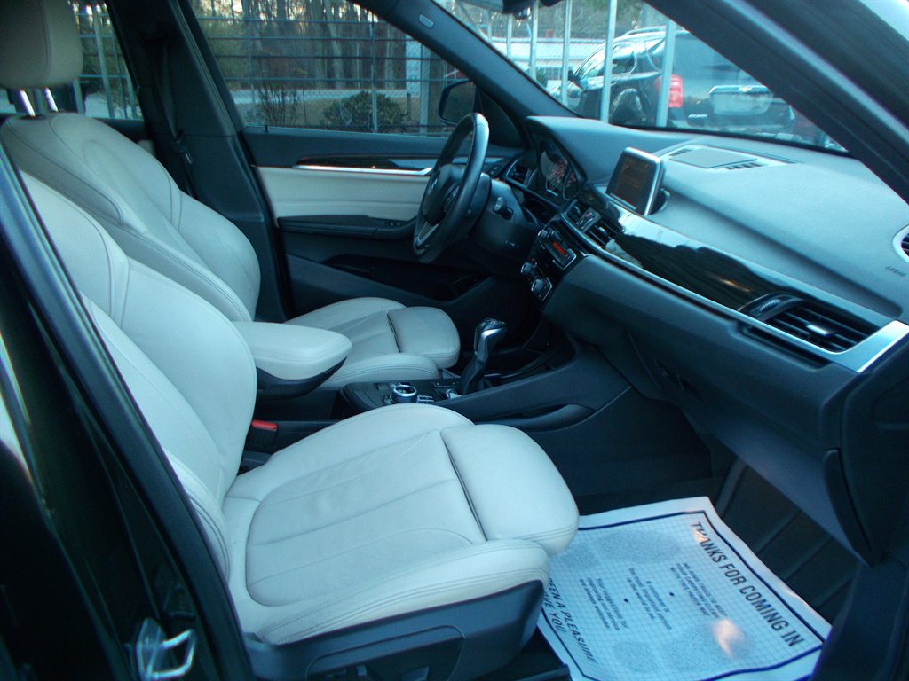 2017 BMW X1 - $10,000