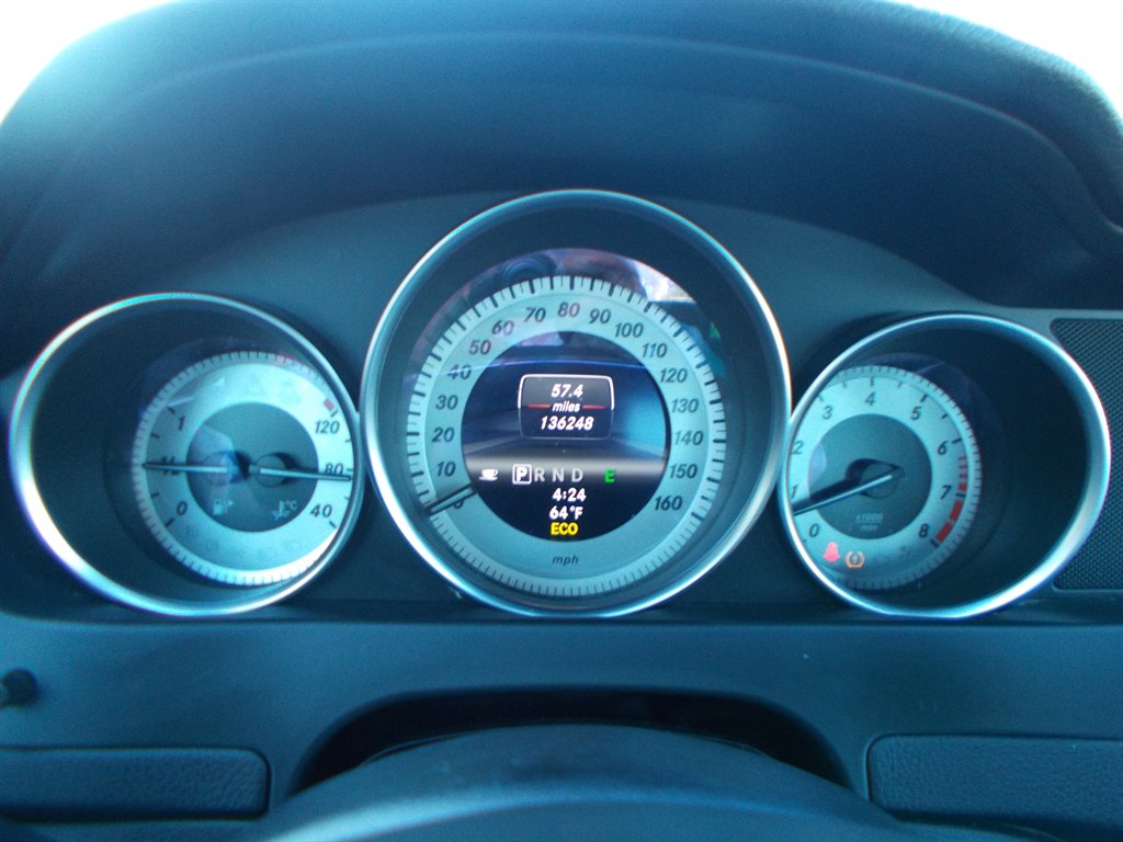 2013 Mercedes-Benz C-Class - $9,500