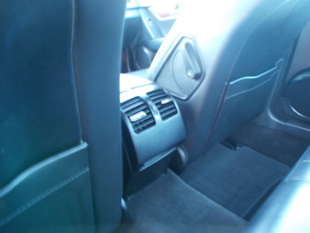 2013 Mercedes-Benz C-Class - $9,500