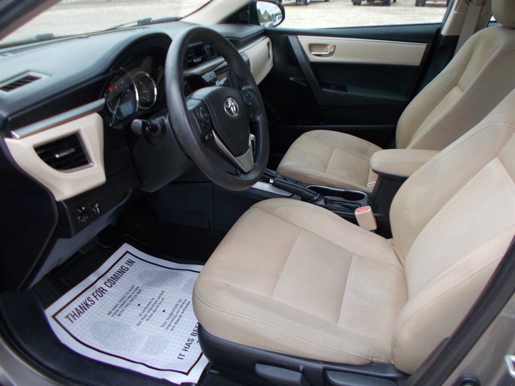 2015 Toyota Corolla - $12,000