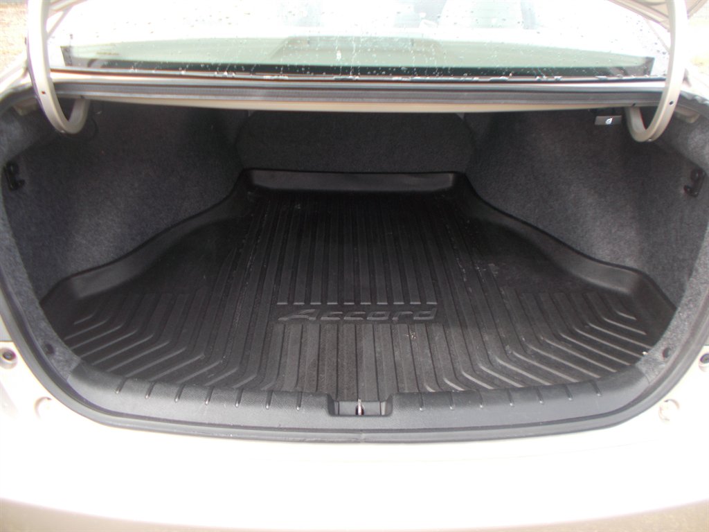 2013 Honda Accord - $15,000
