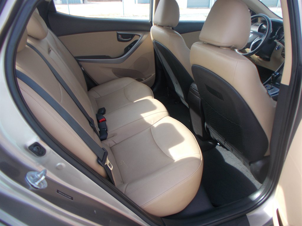 2013 Hyundai Elantra - $10,000