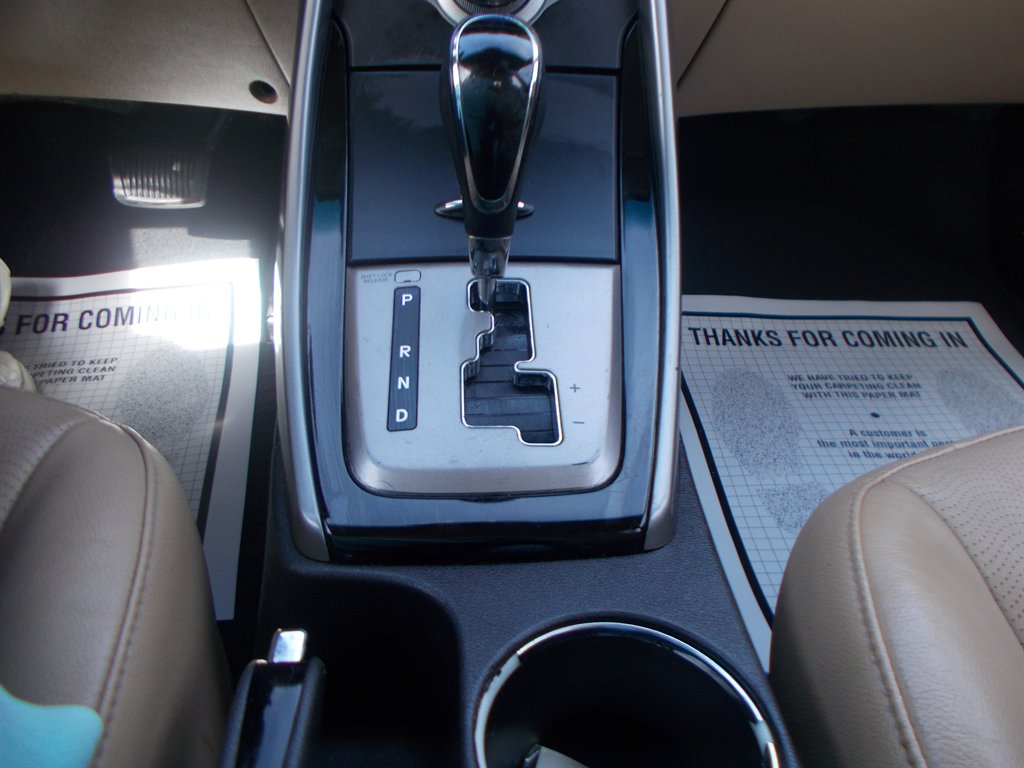 2013 Hyundai Elantra - $10,000