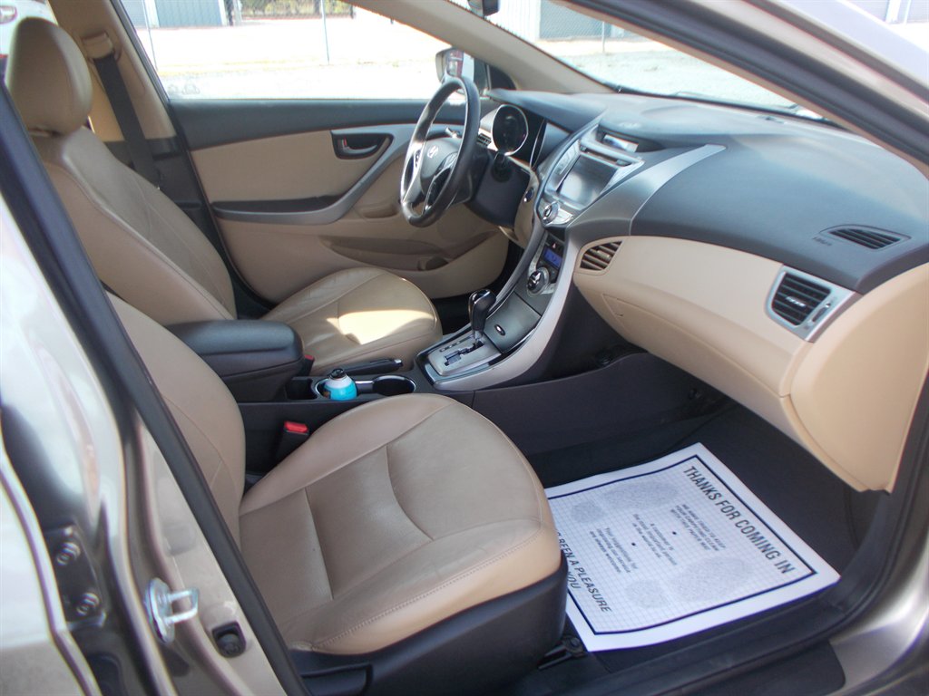 2013 Hyundai Elantra - $10,000