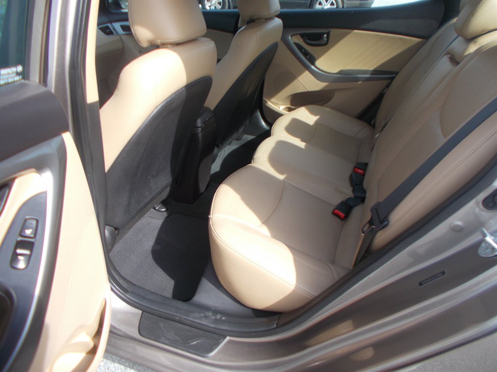 2013 Hyundai Elantra - $10,000