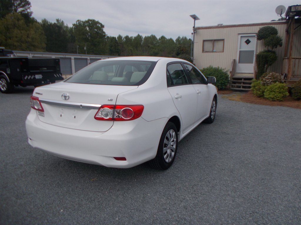 2012 Toyota Corolla - $11,500