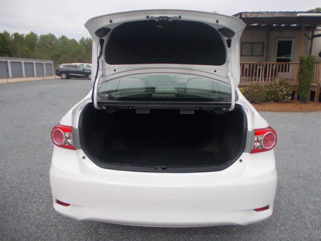 2012 Toyota Corolla - $11,500