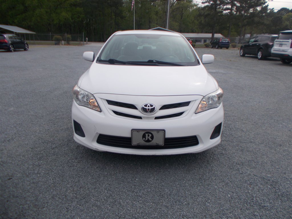 2012 Toyota Corolla - $11,500
