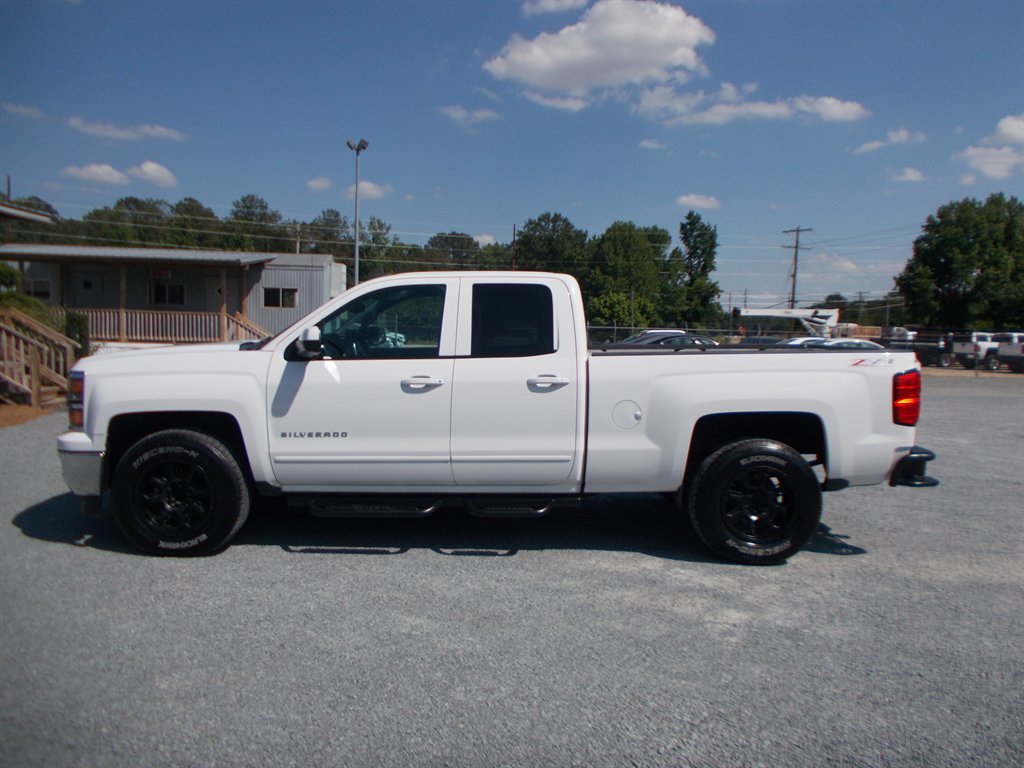 2015 Chevrolet Silverado 1500 - $16,500