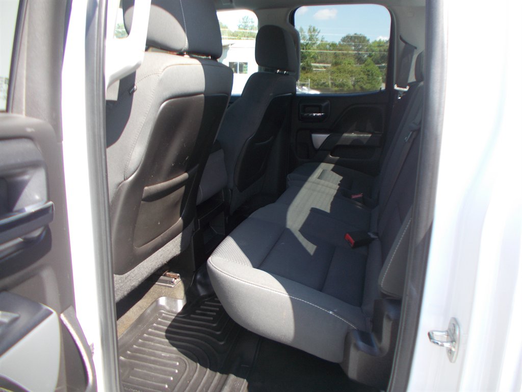 2015 Chevrolet Silverado 1500 - $16,500