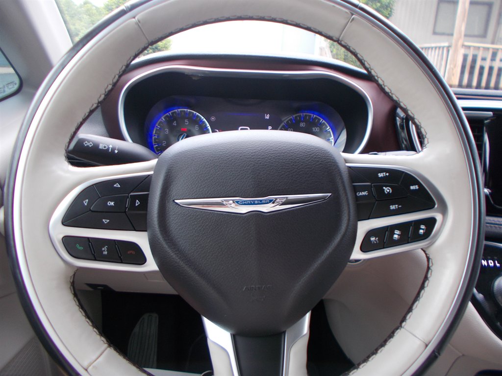 2018 Chrysler Pacifica - $15,000