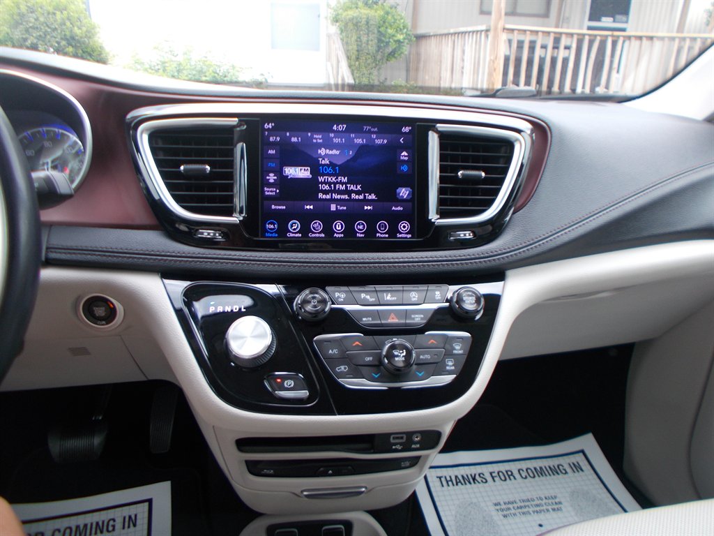 2018 Chrysler Pacifica - $15,000