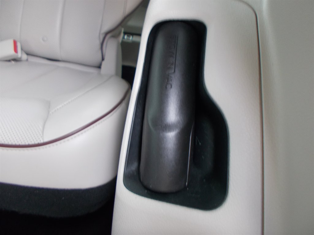 2018 Chrysler Pacifica - $15,000