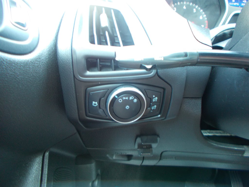 2017 Ford Focus - $10,000