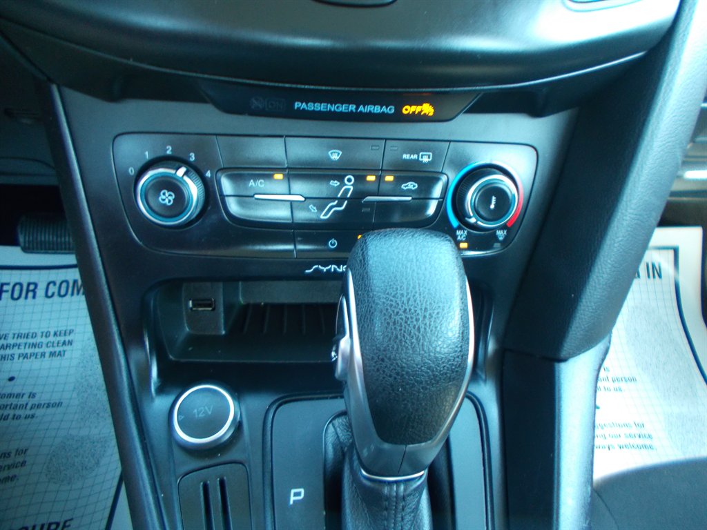 2017 Ford Focus - $10,000