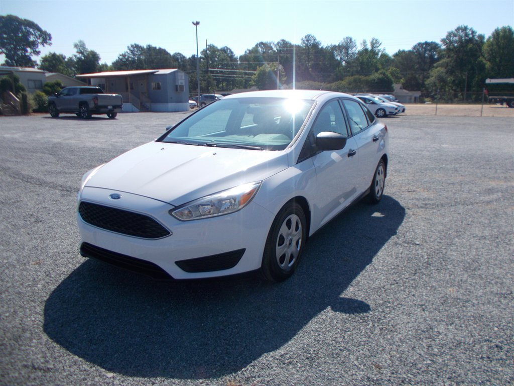 2017 Ford Focus - $10,000