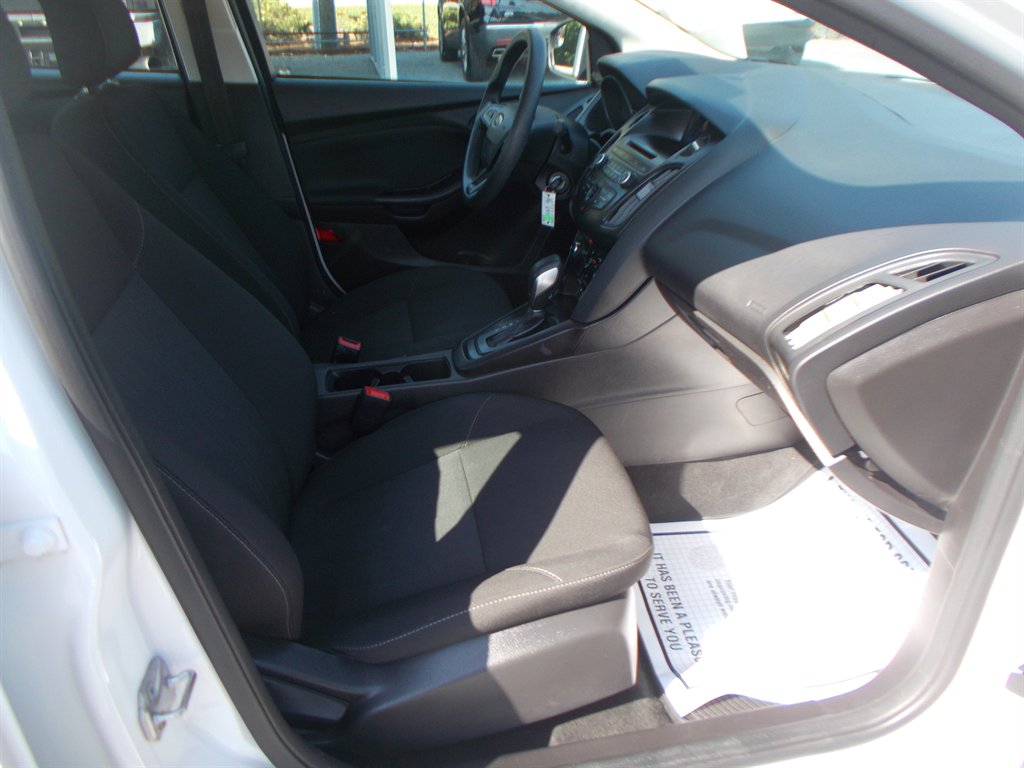 2017 Ford Focus - $10,000