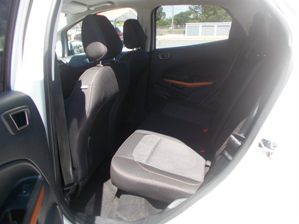 2021 Ford EcoSport - $11,500