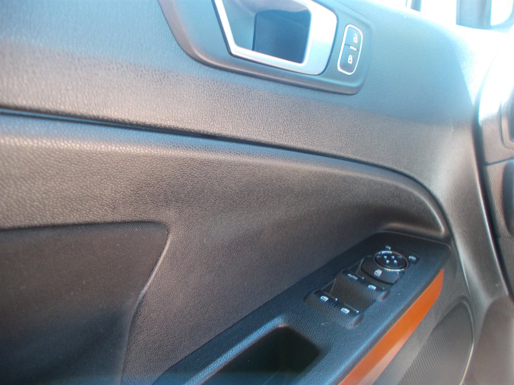 2021 Ford EcoSport - $11,500