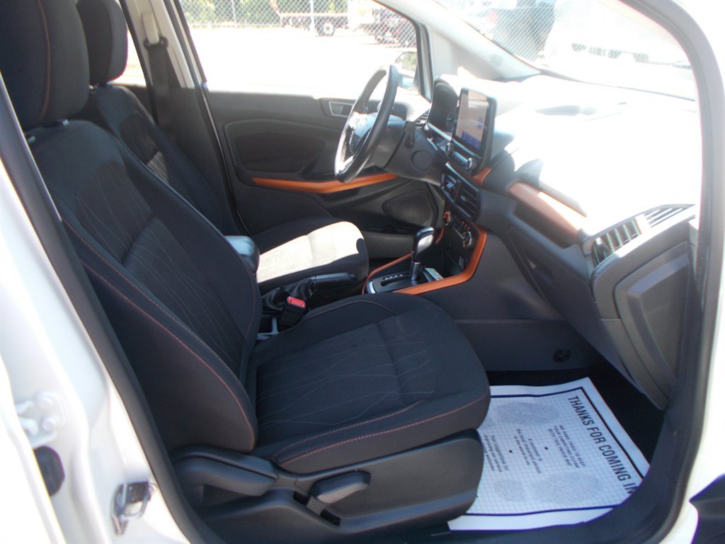 2021 Ford EcoSport - $11,500