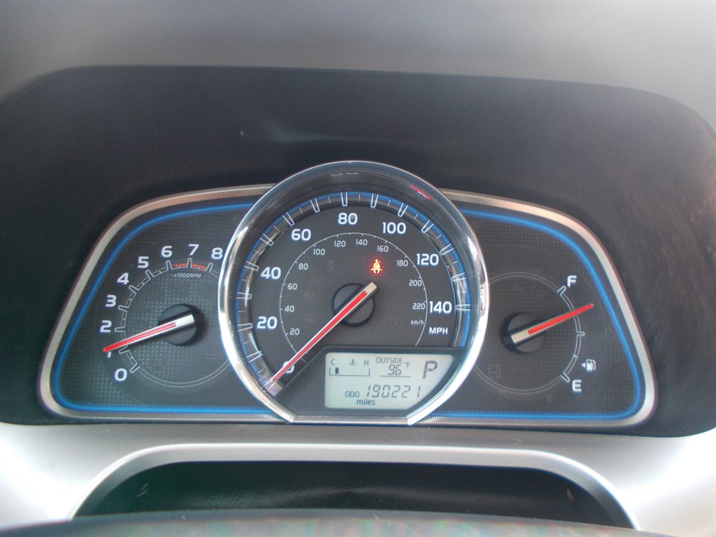 2015 Toyota RAV4 - $11,000