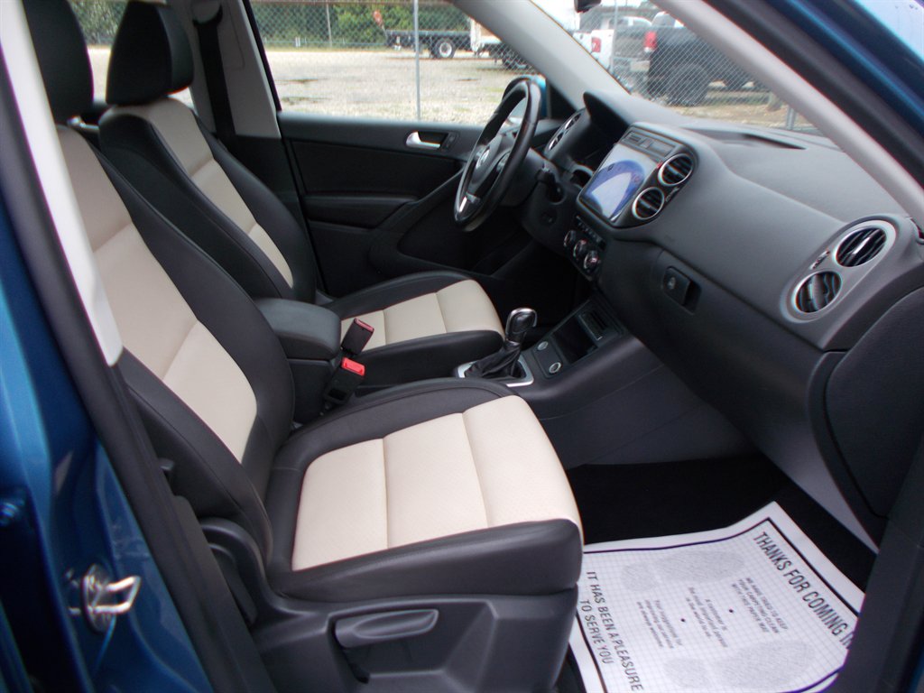 2017 Volkswagen Tiguan - $11,500
