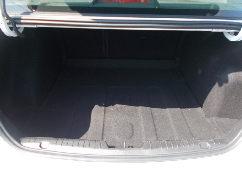 2016 Chevrolet Cruze - $12,000