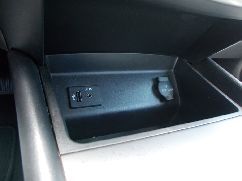 2016 Nissan Altima - $12,500