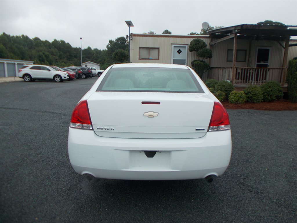 2014 Chevrolet Impala - $11,000