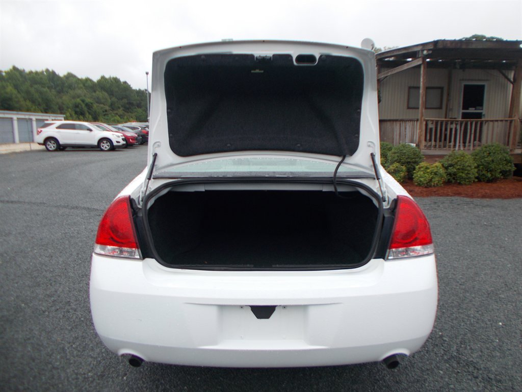 2014 Chevrolet Impala - $11,000