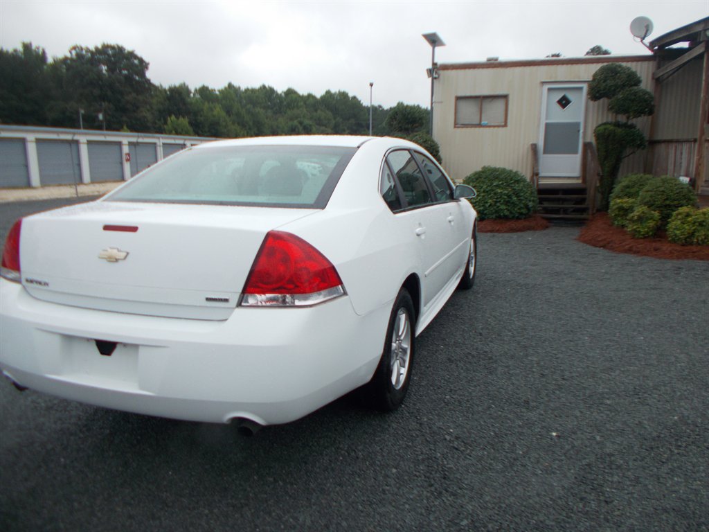 2014 Chevrolet Impala - $11,000