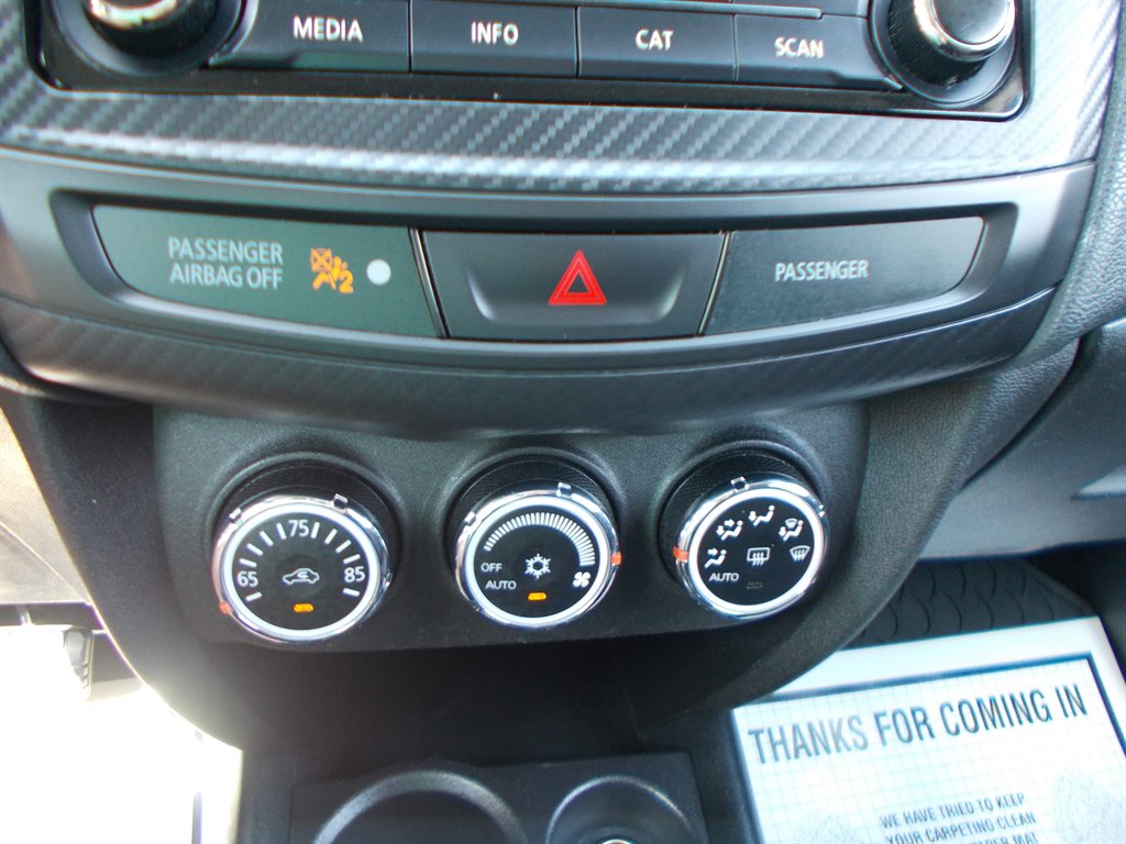 2017 Mitsubishi Outlander - $12,000