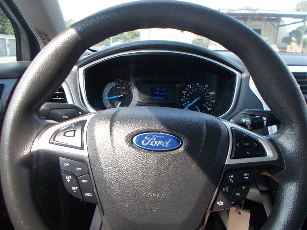 2016 Ford Fusion - $10,500
