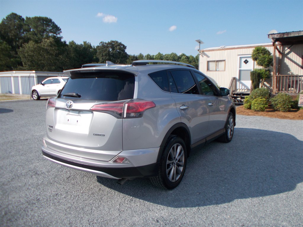 2016 Toyota RAV4 - $18,000