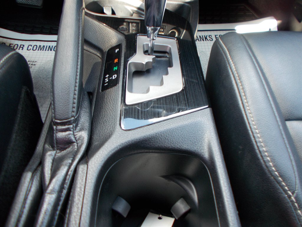 2016 Toyota RAV4 - $18,000