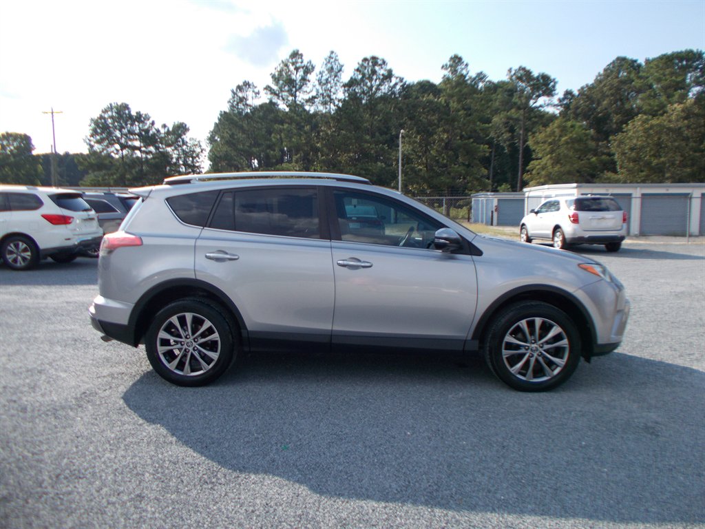 2016 Toyota RAV4 - $18,000