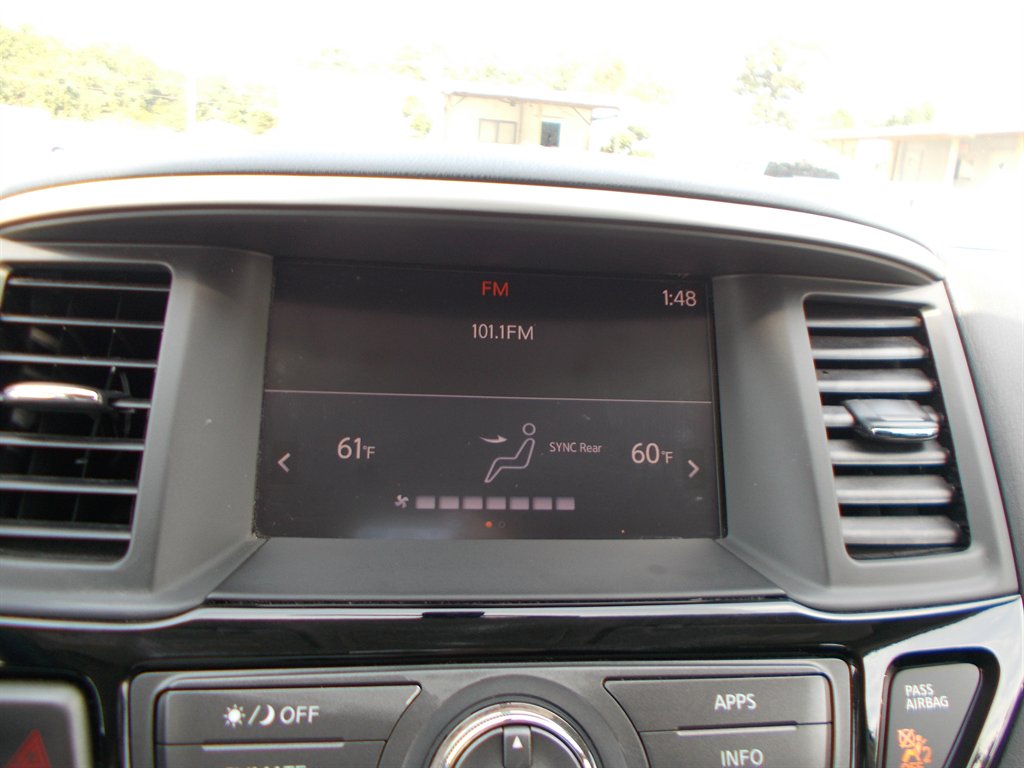 2019 Nissan Pathfinder - $12,000