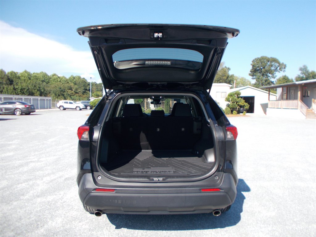 2023 Toyota RAV4 - $26,500