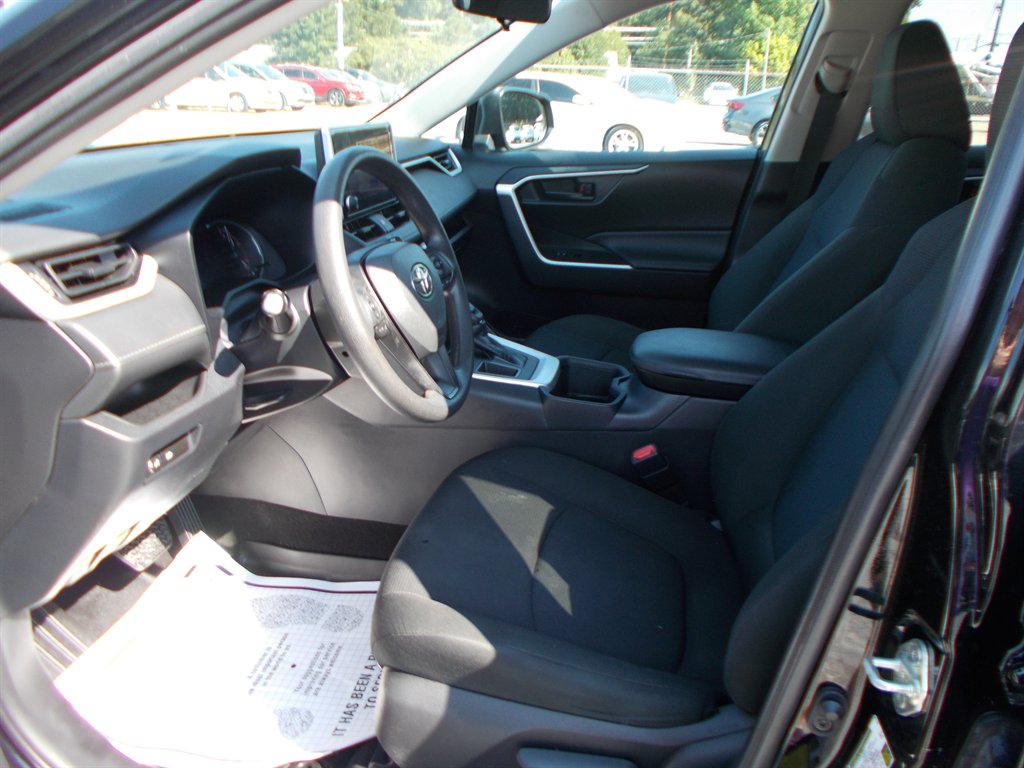 2023 Toyota RAV4 - $26,500