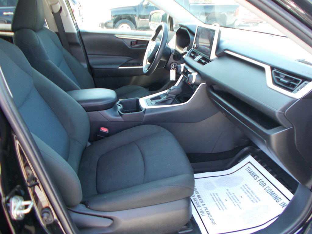 2023 Toyota RAV4 - $26,500