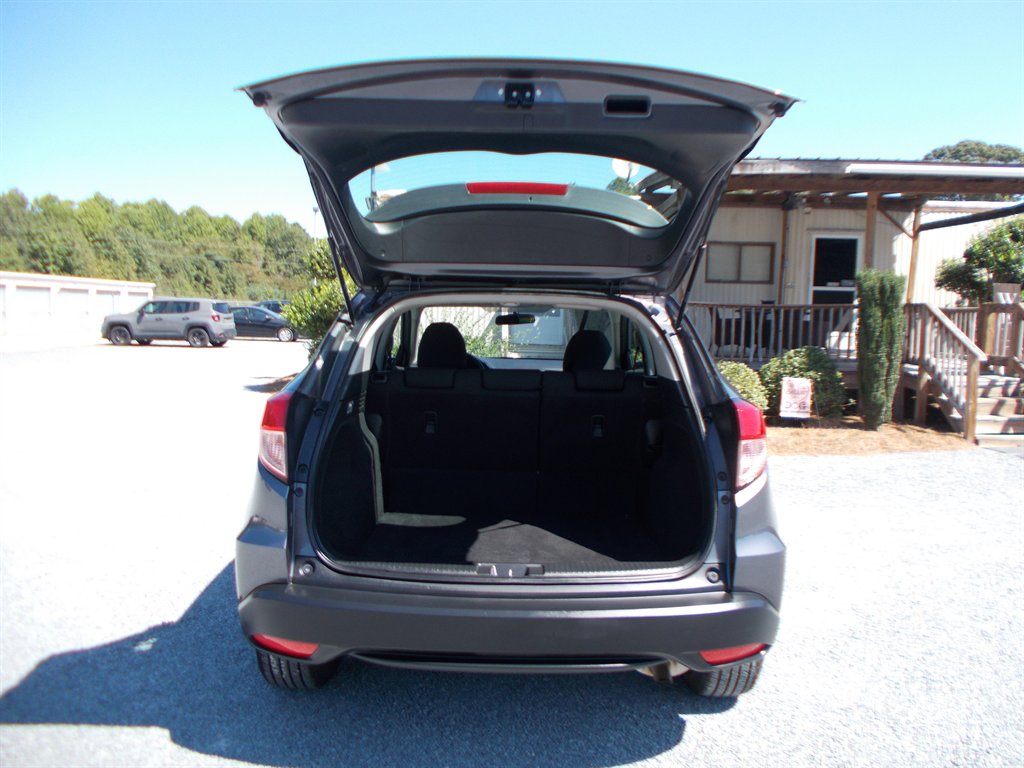 2018 Honda HR-V - $15,000