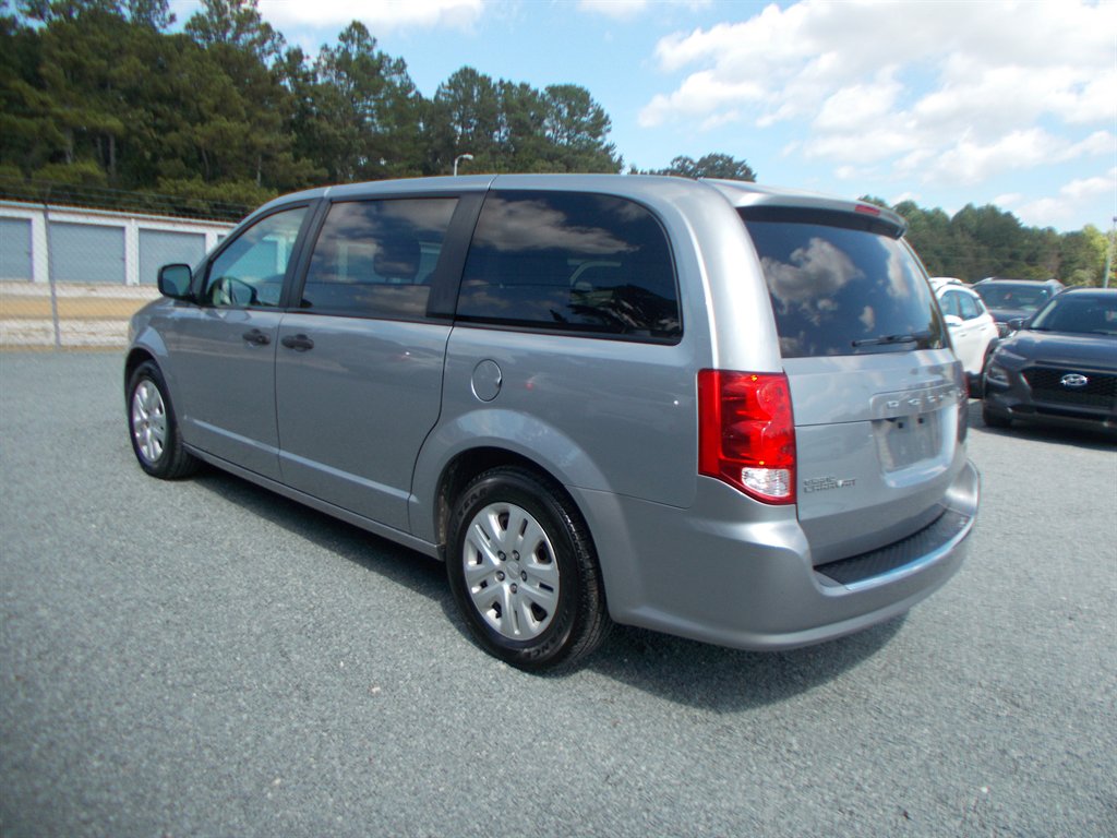 2019 Dodge Grand Caravan - $11,500