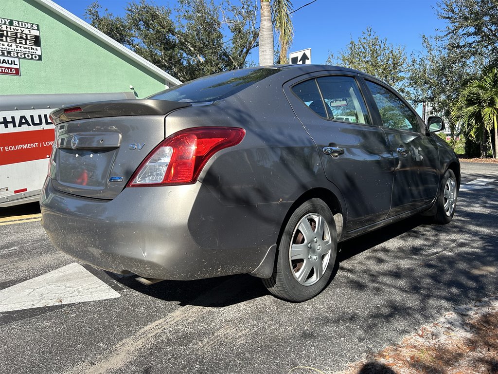 2013 Nissan Versa