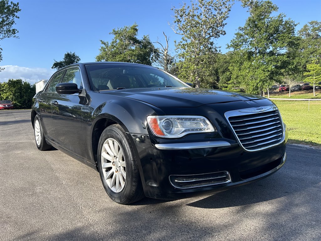 2023 Chrysler Pacifica Hybrid Touring L photo 3
