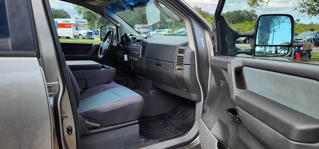 2006 Nissan Titan